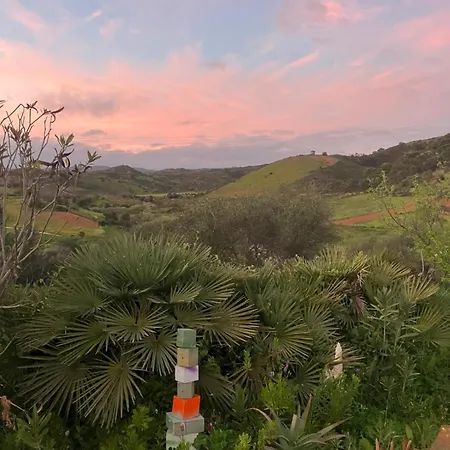 Casa Paz 펜션 타비라